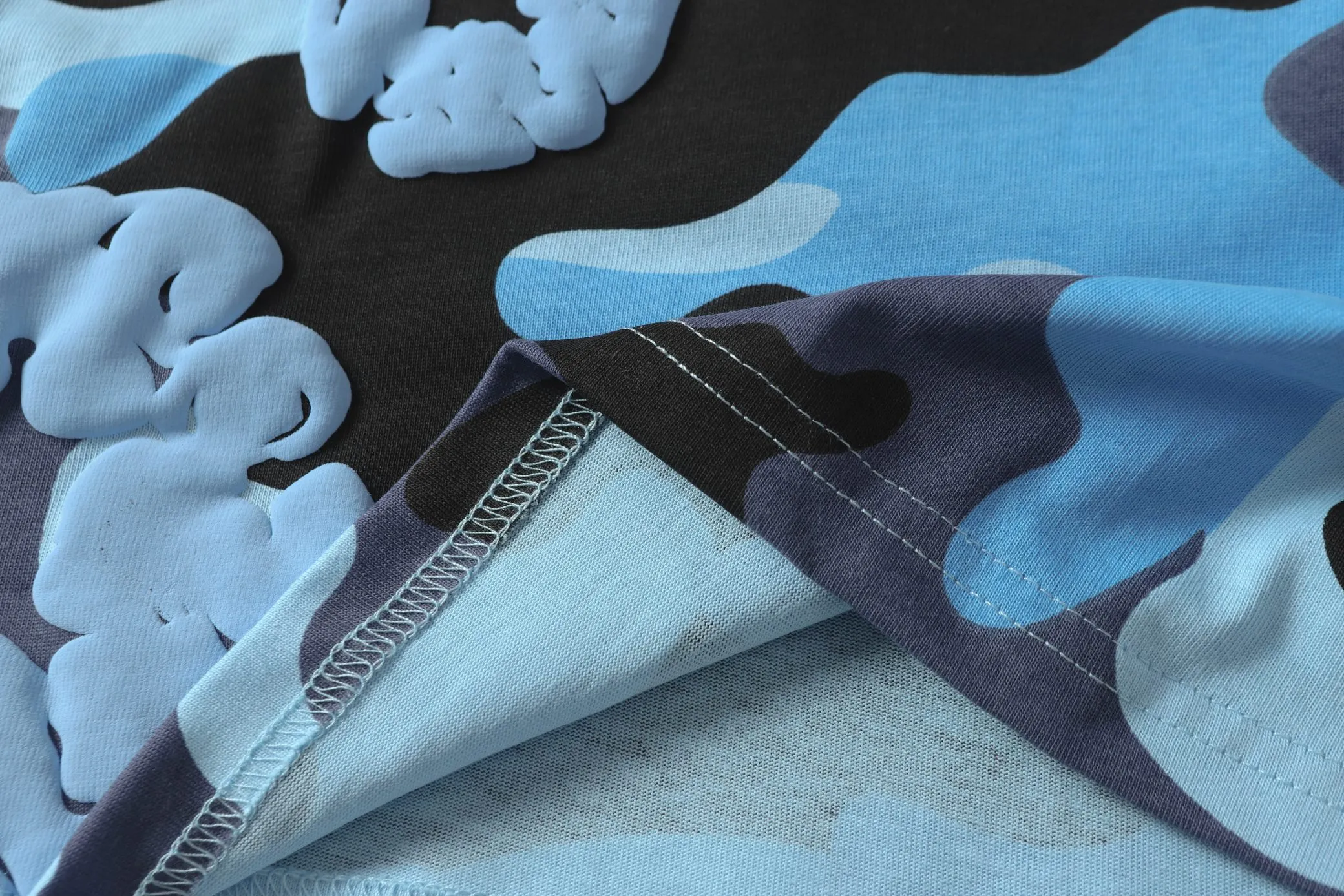 208# DENIM TEARS Kapok European and American trendy brand high quality foam flocking camouflage printed short-sleeved suit Color Camouflage blue Camouflage powder Camouflage gray Camouflage apricot Camouflage green Size S-XL